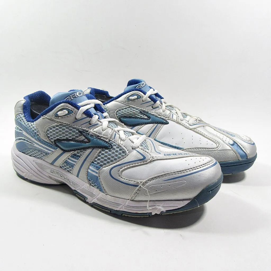 BROOKS Pivot