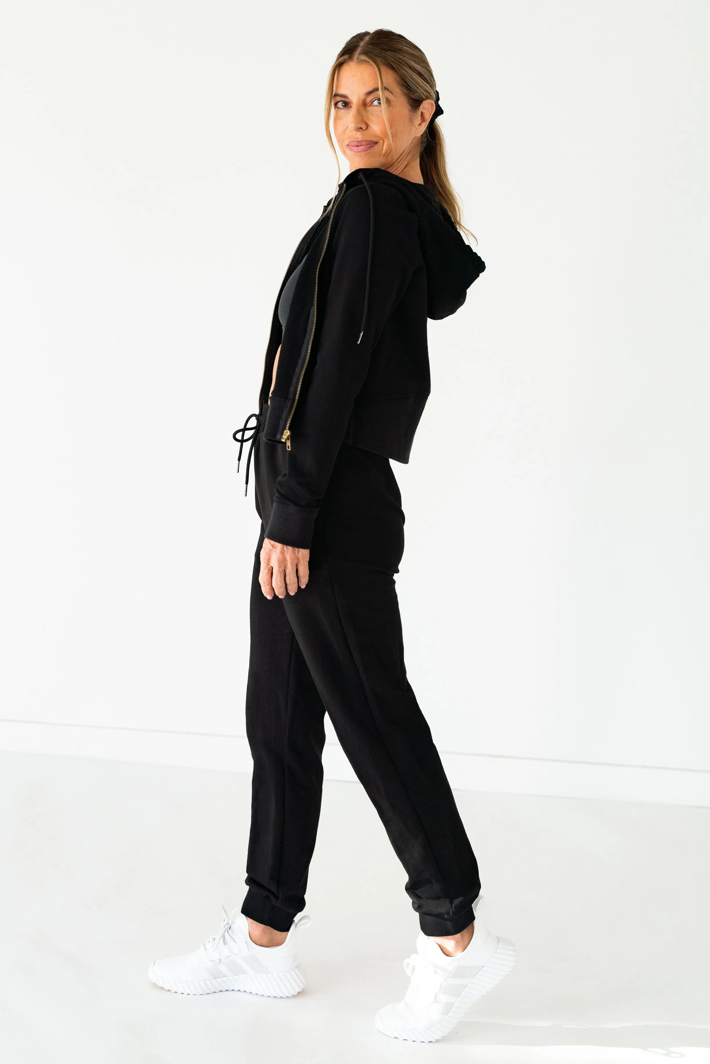 Crop Hoodie | Black