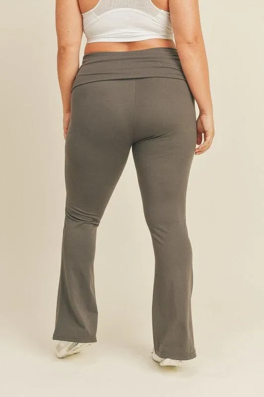 Curvy/Plus Fold Over Leggings