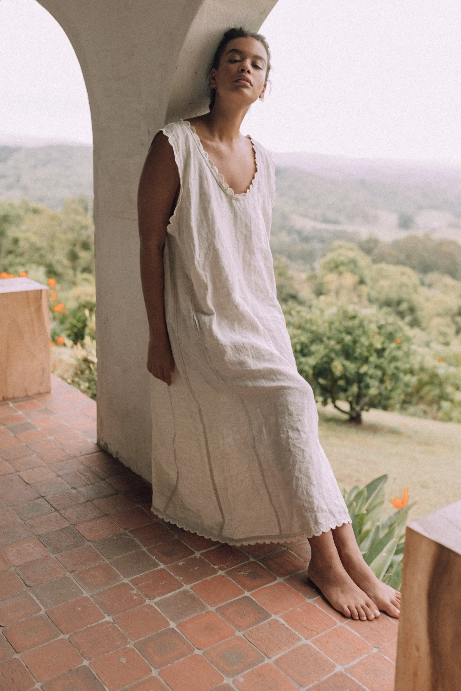 French Heritage Slip. Natural Linen