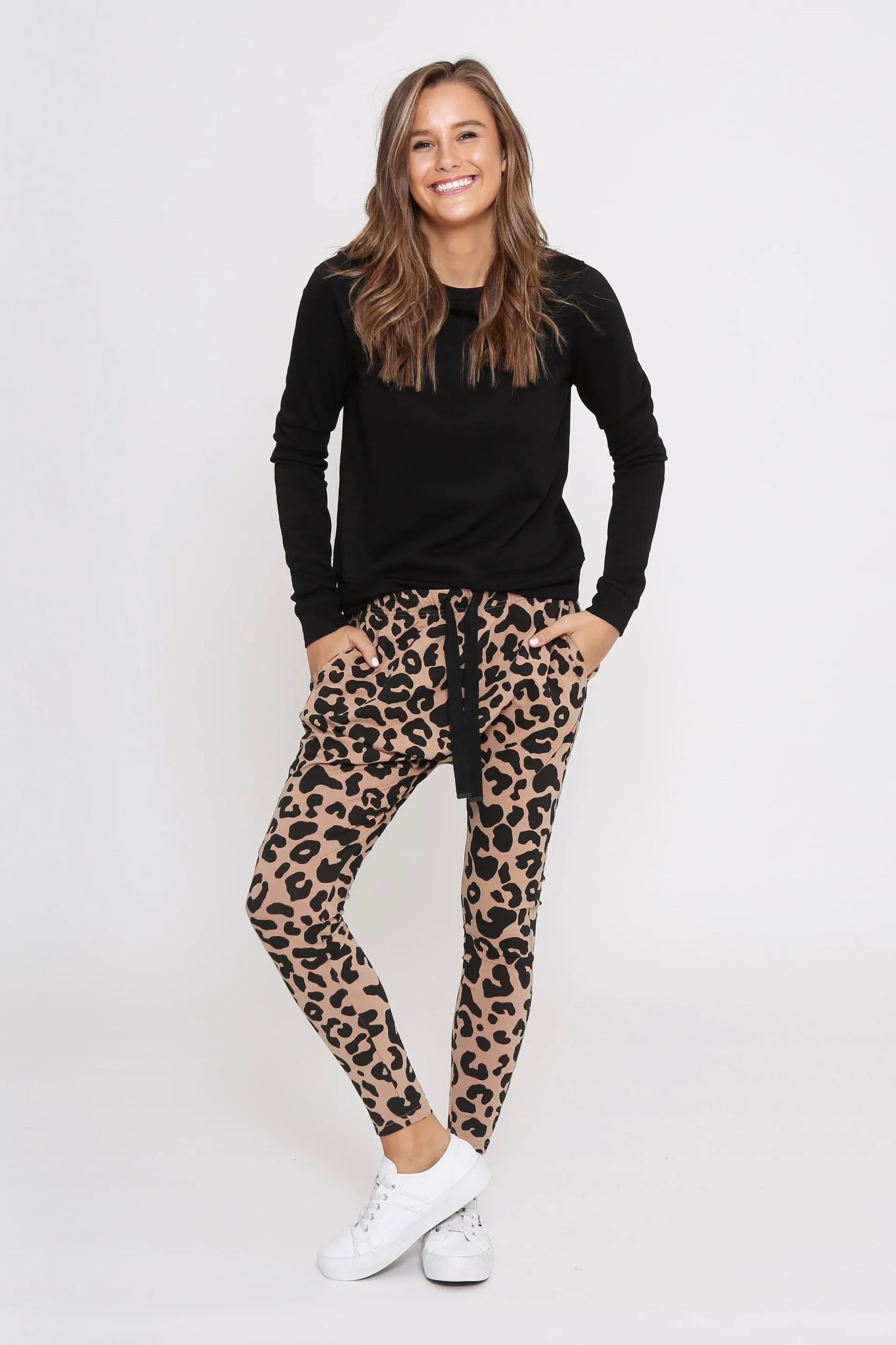Jordan Joggers - Tan Leopard