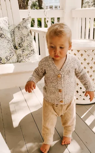 Knit Cardigan with Magnetic Opening
