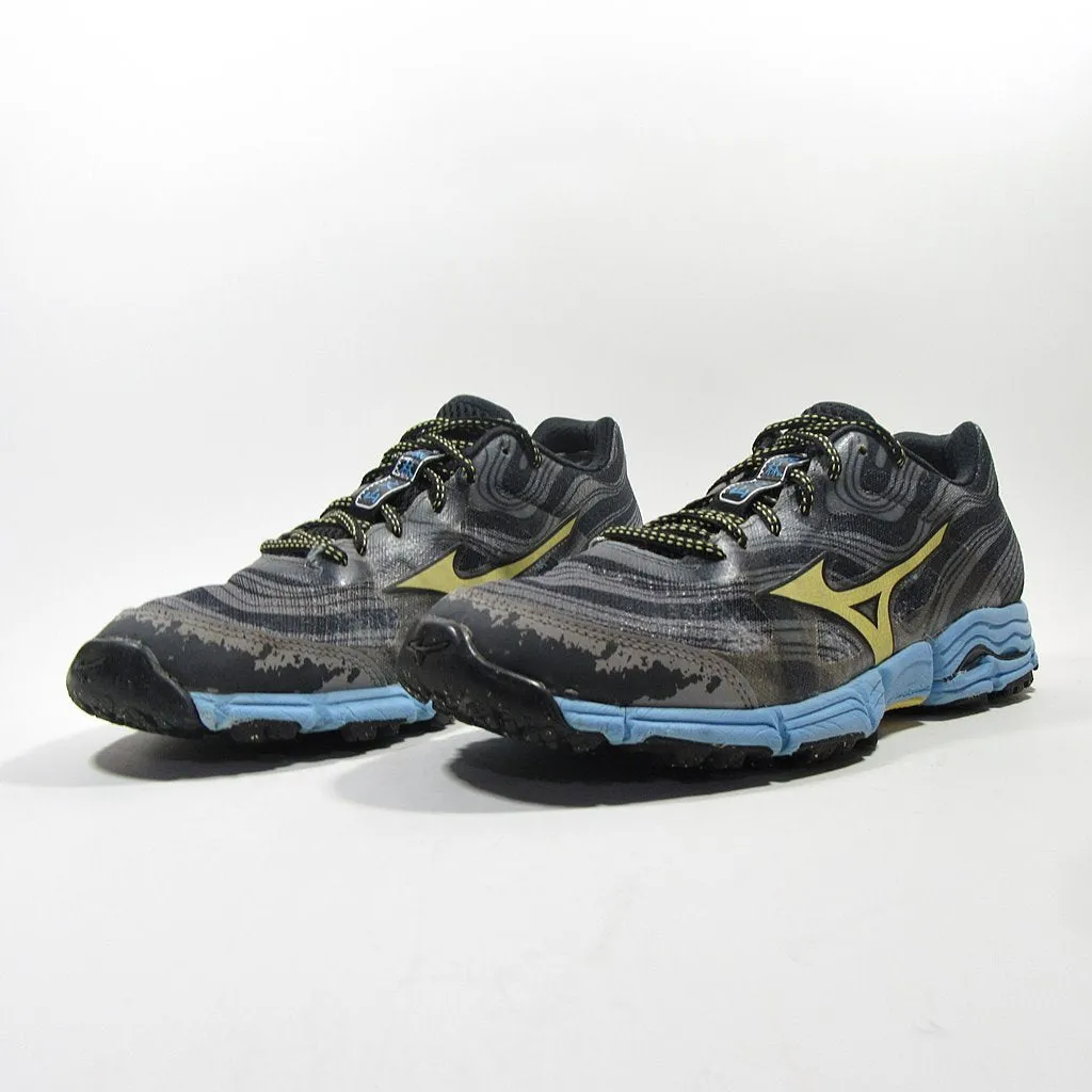 MIZUNO Wave Kazan