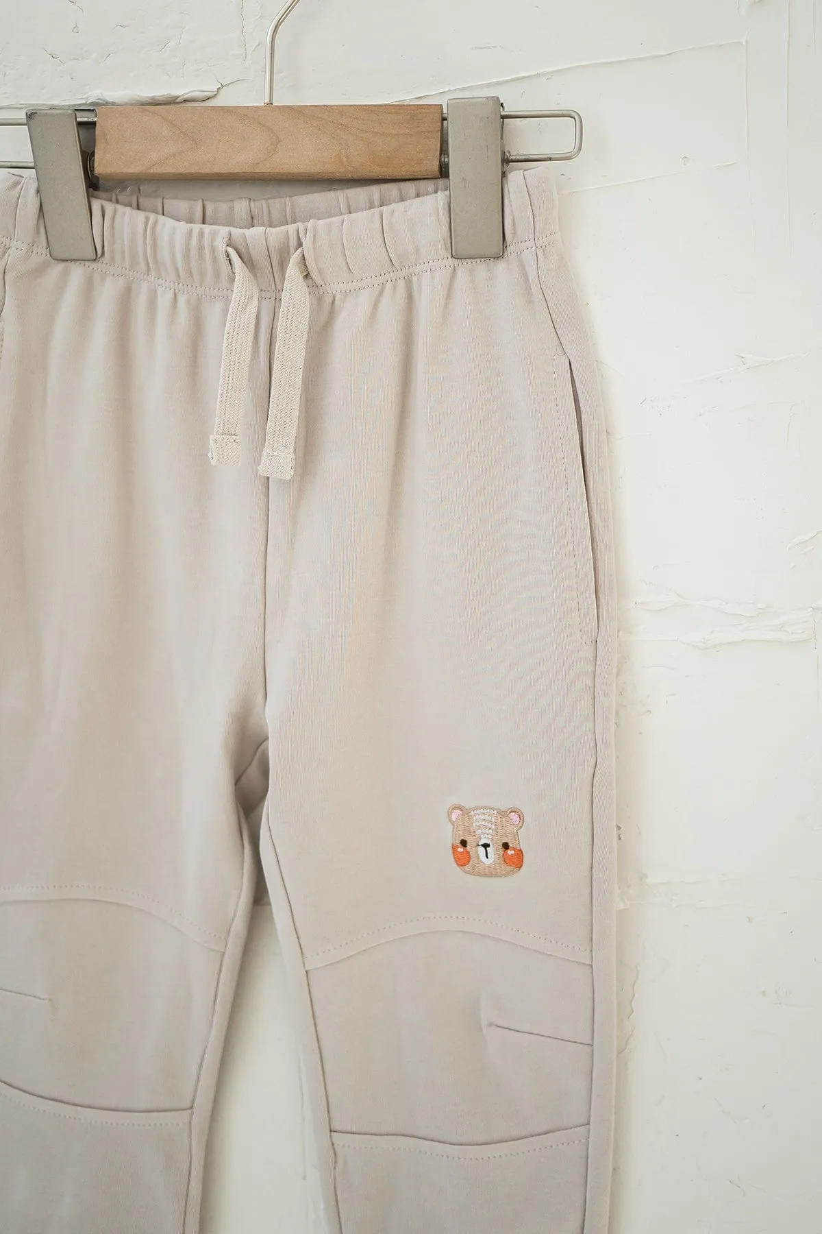 NM X LEBEAR JOGGER PANTS IN BEIGE