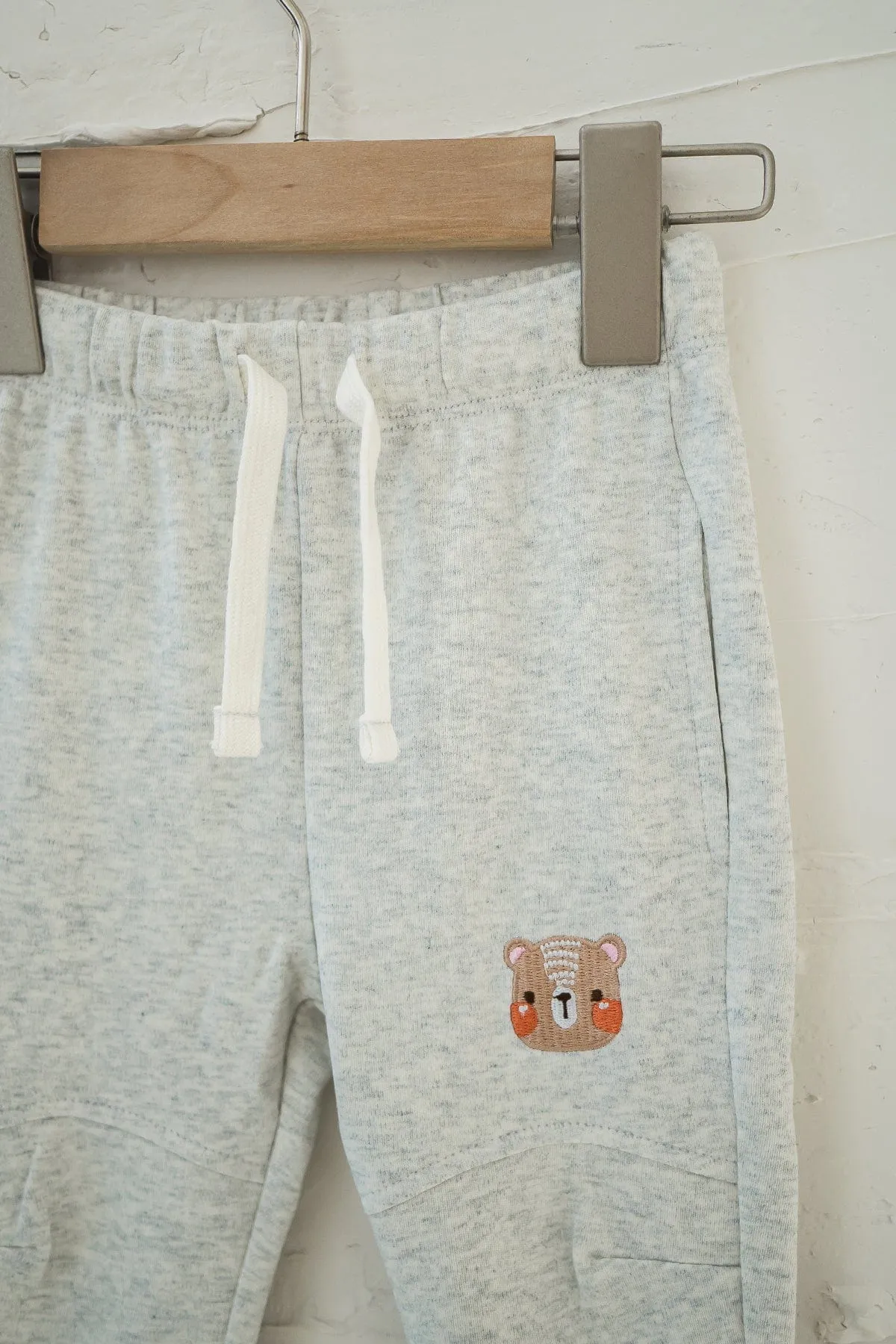 NM X LEBEAR JOGGER PANTS IN GREY