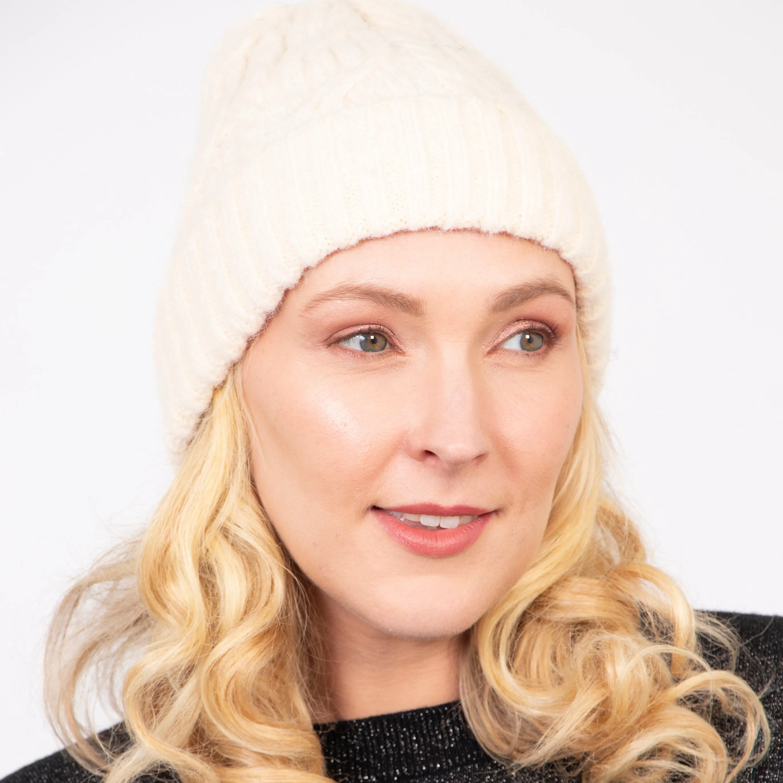 Tatum Beanie Hat - Cream, Cable Knit