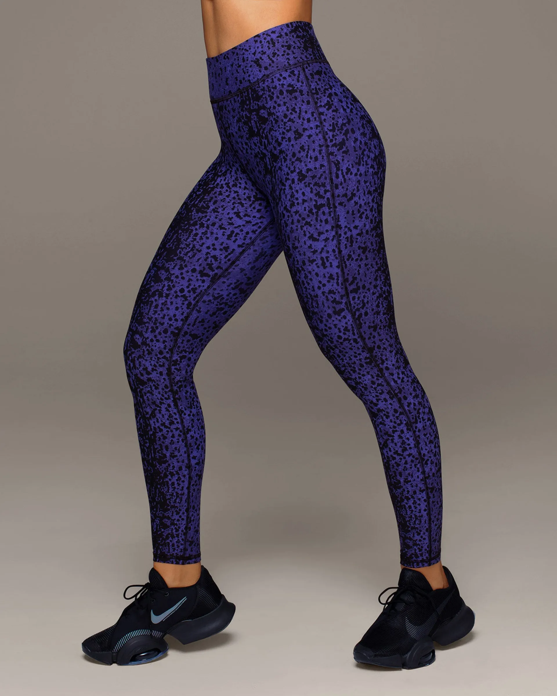Verve Plantae Print Legging