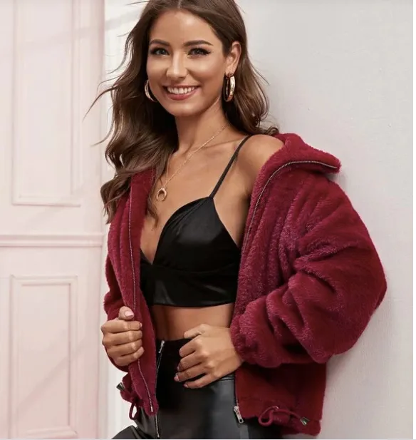 Women Solid Fuzzy Short String Hem Outwear