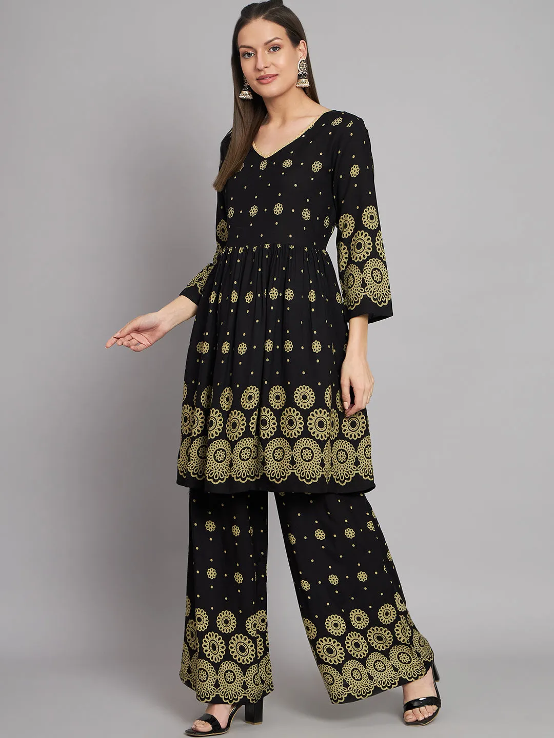 Women's Rayon Black A-Line Kurta and Palazzo