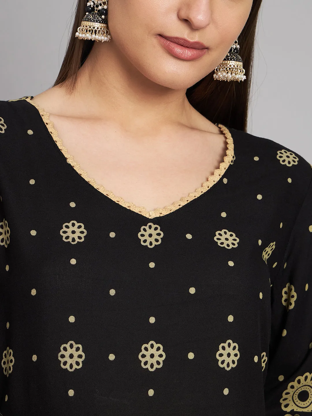 Women's Rayon Black A-Line Kurta and Palazzo